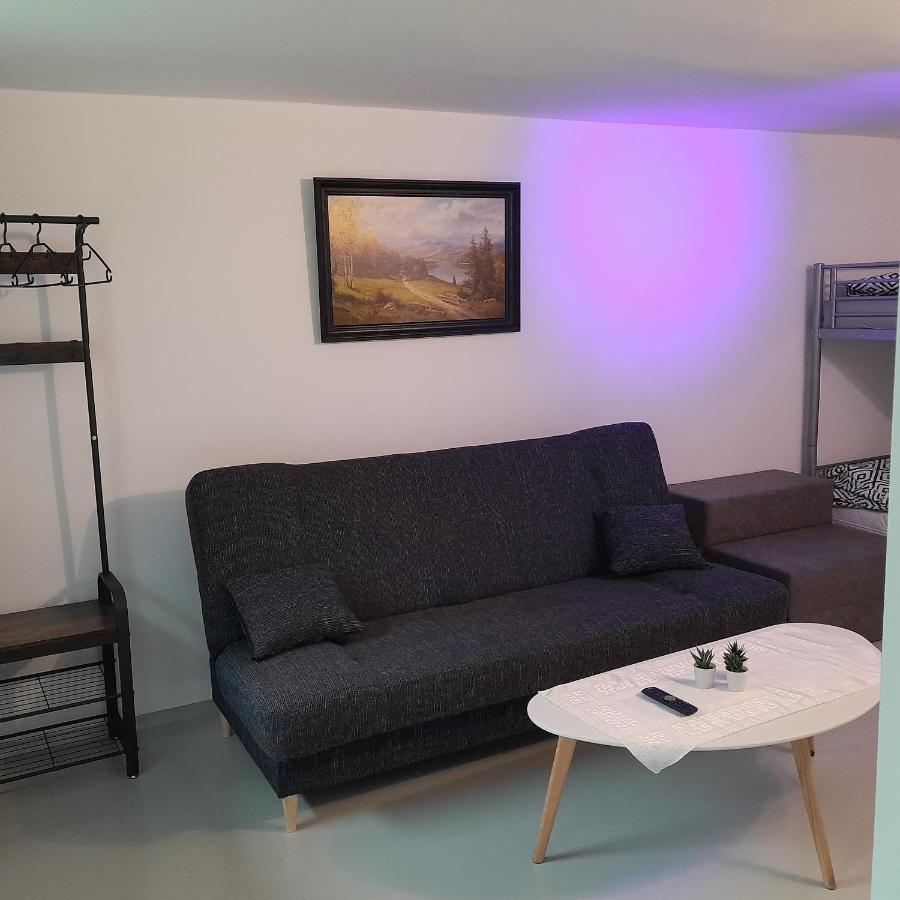 Kruk 1km Od Energylandii *